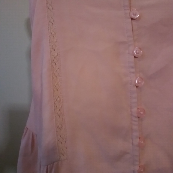Pretty Sleeveless Button Up,High-Low Blouse, Pink/Rose - Picture 9 of 12